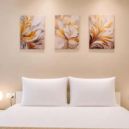 Urban Haven - Stylish 2br With Lift & Balconies Gzira