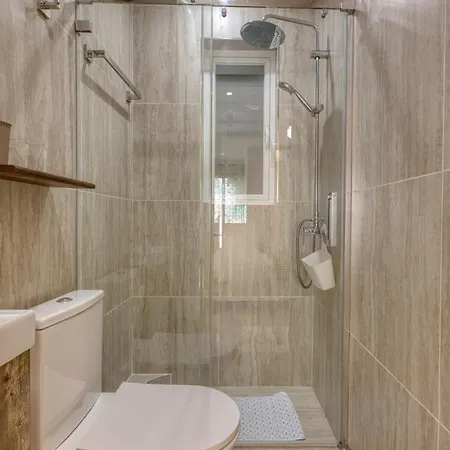 Urban Haven - Stylish 2br With Lift & Balconies * Gzira